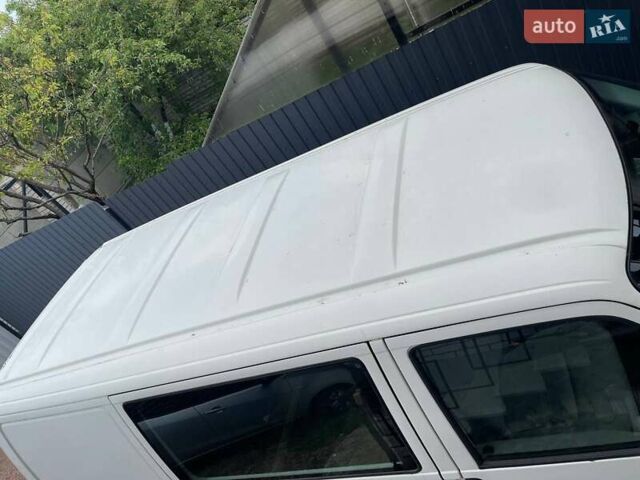 Білий Фольксваген Transporter, об'ємом двигуна 1.9 л та пробігом 180 тис. км за 5500 $, фото 24 на Automoto.ua