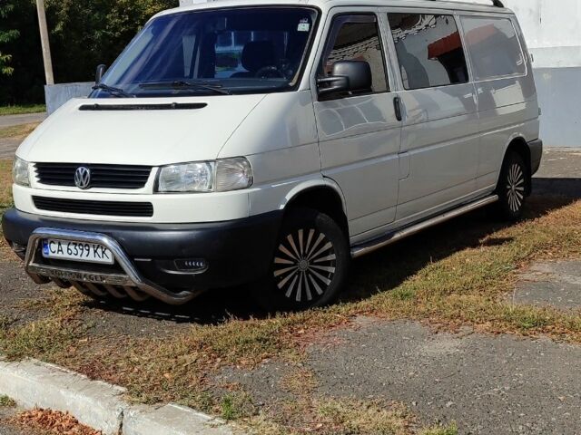 Белый Фольксваген Transporter, объемом двигателя 2.5 л и пробегом 428 тыс. км за 8709 $, фото 1 на Automoto.ua