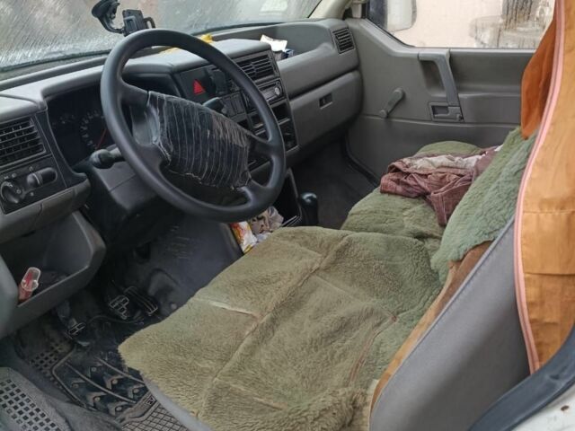 Белый Фольксваген Transporter, объемом двигателя 2.5 л и пробегом 3 тыс. км за 3100 $, фото 6 на Automoto.ua