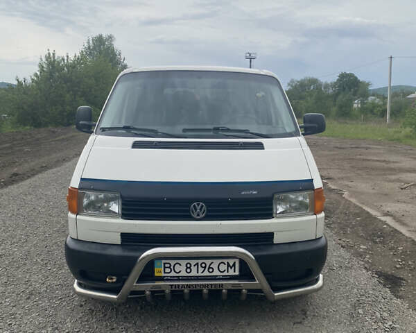 Белый Фольксваген Transporter, объемом двигателя 1.9 л и пробегом 357 тыс. км за 6200 $, фото 2 на Automoto.ua