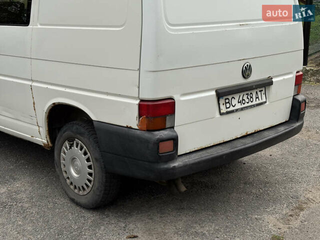 Белый Фольксваген Transporter, объемом двигателя 2.46 л и пробегом 338 тыс. км за 4200 $, фото 7 на Automoto.ua