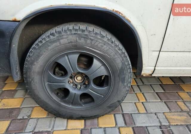 Белый Фольксваген Transporter, объемом двигателя 2.4 л и пробегом 400 тыс. км за 5150 $, фото 16 на Automoto.ua