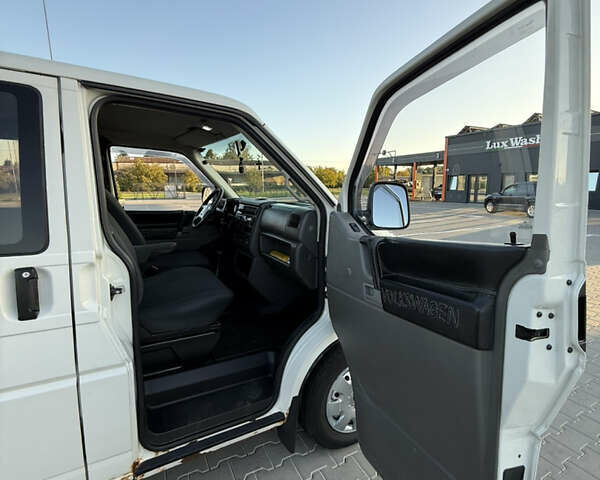 Білий Фольксваген Transporter, об'ємом двигуна 2.46 л та пробігом 416 тис. км за 7500 $, фото 17 на Automoto.ua