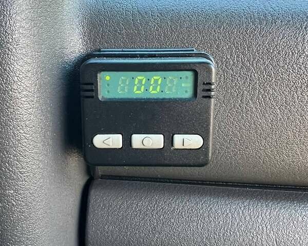 Белый Фольксваген Transporter, объемом двигателя 2.5 л и пробегом 368 тыс. км за 6299 $, фото 10 на Automoto.ua