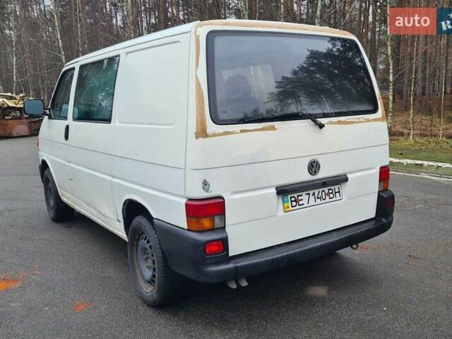 Белый Фольксваген Transporter, объемом двигателя 2.5 л и пробегом 434 тыс. км за 4100 $, фото 7 на Automoto.ua