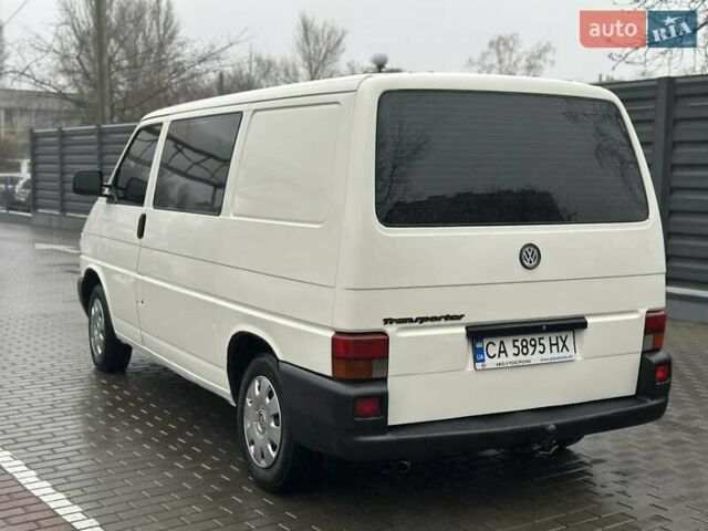 Білий Фольксваген Transporter, об'ємом двигуна 1.9 л та пробігом 295 тис. км за 5800 $, фото 3 на Automoto.ua