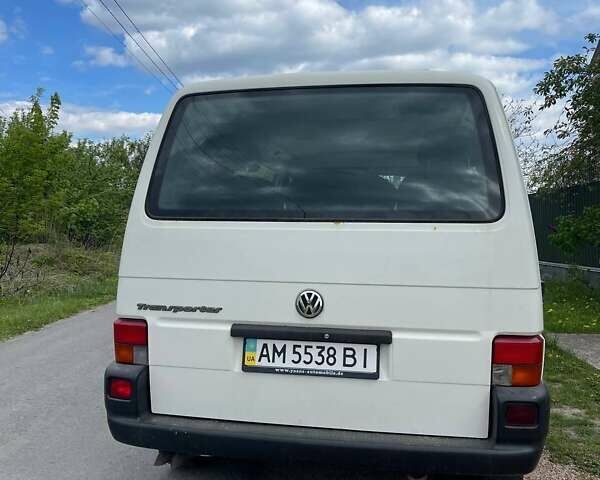 Білий Фольксваген Transporter, об'ємом двигуна 1.9 л та пробігом 180 тис. км за 5500 $, фото 4 на Automoto.ua