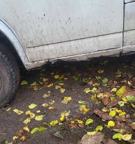 Белый Фольксваген Transporter, объемом двигателя 2.5 л и пробегом 320 тыс. км за 3600 $, фото 3 на Automoto.ua