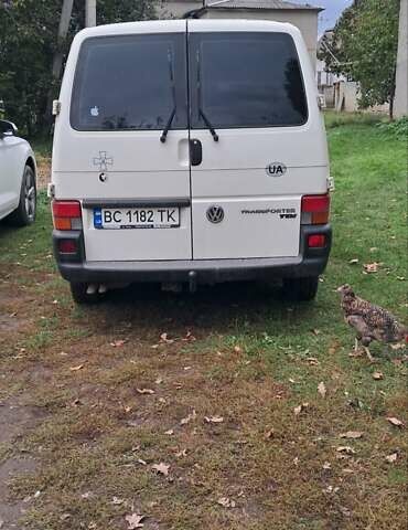 Белый Фольксваген Transporter, объемом двигателя 2.5 л и пробегом 386 тыс. км за 8000 $, фото 2 на Automoto.ua
