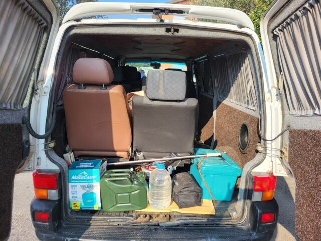 Белый Фольксваген Transporter, объемом двигателя 2.5 л и пробегом 540 тыс. км за 5129 $, фото 4 на Automoto.ua