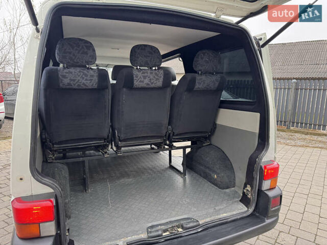 Білий Фольксваген Transporter, об'ємом двигуна 1.9 л та пробігом 285 тис. км за 5600 $, фото 14 на Automoto.ua