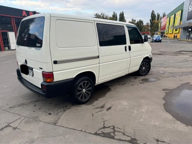 Белый Фольксваген Transporter, объемом двигателя 1.9 л и пробегом 345 тыс. км за 5200 $, фото 2 на Automoto.ua