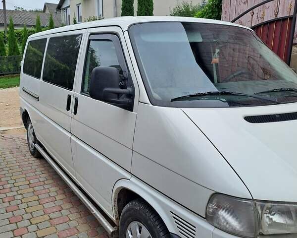 Білий Фольксваген Transporter, об'ємом двигуна 2.46 л та пробігом 364 тис. км за 7500 $, фото 2 на Automoto.ua
