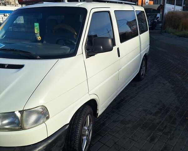 Белый Фольксваген Transporter, объемом двигателя 2.46 л и пробегом 472 тыс. км за 6500 $, фото 2 на Automoto.ua