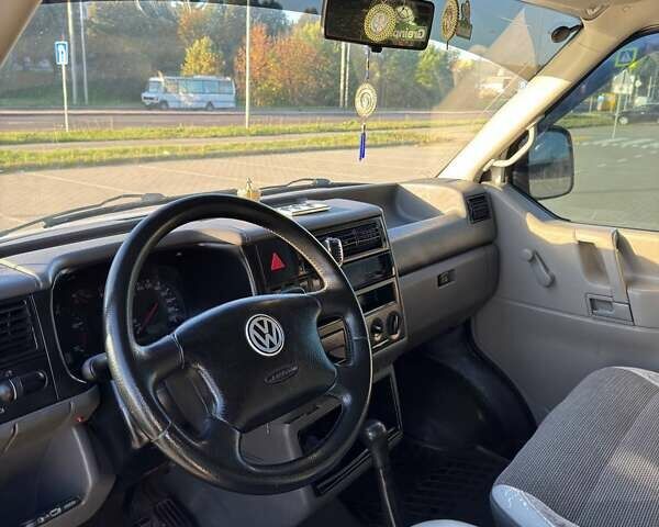 Білий Фольксваген Transporter, об'ємом двигуна 2.5 л та пробігом 425 тис. км за 7450 $, фото 11 на Automoto.ua