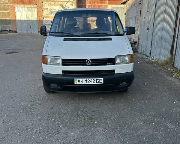 Білий Фольксваген Transporter, об'ємом двигуна 2.5 л та пробігом 380 тис. км за 6800 $, фото 3 на Automoto.ua