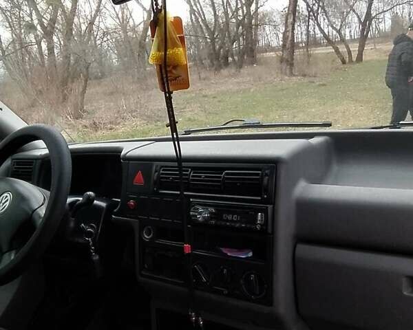 Белый Фольксваген Transporter, объемом двигателя 1.9 л и пробегом 371 тыс. км за 5500 $, фото 5 на Automoto.ua