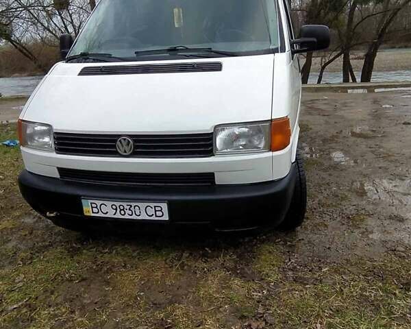 Белый Фольксваген Transporter, объемом двигателя 1.9 л и пробегом 371 тыс. км за 5500 $, фото 2 на Automoto.ua