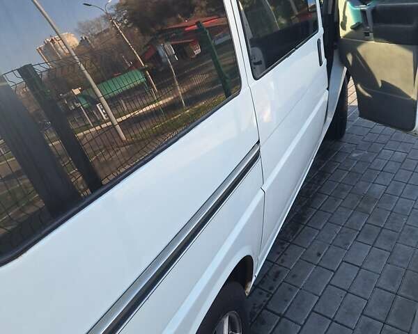 Белый Фольксваген Transporter, объемом двигателя 2.46 л и пробегом 472 тыс. км за 6500 $, фото 5 на Automoto.ua