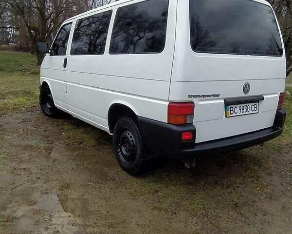 Белый Фольксваген Transporter, объемом двигателя 1.9 л и пробегом 371 тыс. км за 5500 $, фото 3 на Automoto.ua