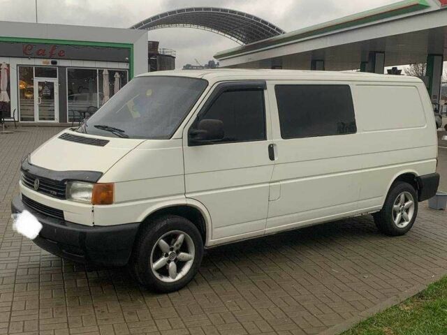 Белый Фольксваген Transporter, объемом двигателя 1.9 л и пробегом 326 тыс. км за 6500 $, фото 1 на Automoto.ua