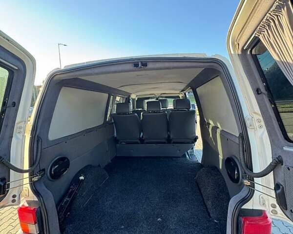 Білий Фольксваген Transporter, об'ємом двигуна 2.5 л та пробігом 425 тис. км за 7450 $, фото 18 на Automoto.ua