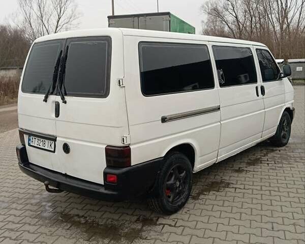 Белый Фольксваген Transporter, объемом двигателя 2.5 л и пробегом 330 тыс. км за 7200 $, фото 6 на Automoto.ua