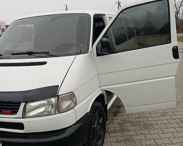 Белый Фольксваген Transporter, объемом двигателя 2.5 л и пробегом 330 тыс. км за 7200 $, фото 8 на Automoto.ua
