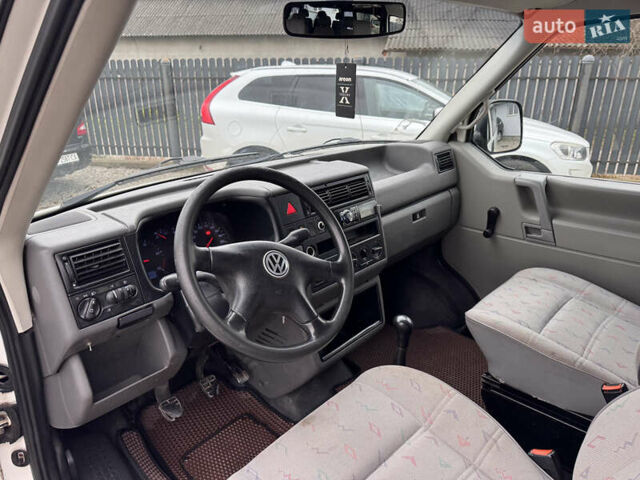 Білий Фольксваген Transporter, об'ємом двигуна 1.9 л та пробігом 285 тис. км за 5600 $, фото 16 на Automoto.ua