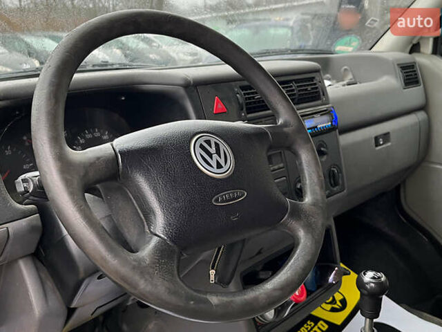 Белый Фольксваген Transporter, объемом двигателя 2.46 л и пробегом 423 тыс. км за 7799 $, фото 9 на Automoto.ua