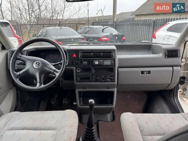 Білий Фольксваген Transporter, об'ємом двигуна 1.9 л та пробігом 285 тис. км за 5600 $, фото 8 на Automoto.ua