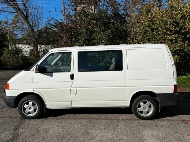 Білий Фольксваген Transporter, об'ємом двигуна 2.5 л та пробігом 292 тис. км за 7000 $, фото 8 на Automoto.ua