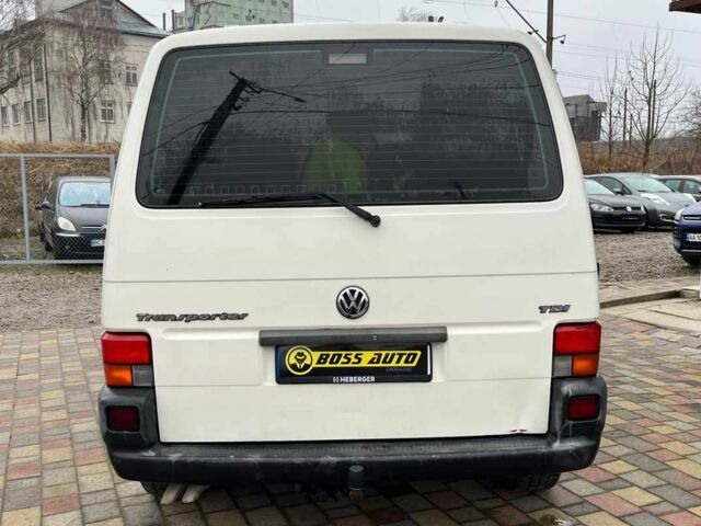 Білий Фольксваген Transporter, об'ємом двигуна 2.5 л та пробігом 423 тис. км за 7799 $, фото 5 на Automoto.ua