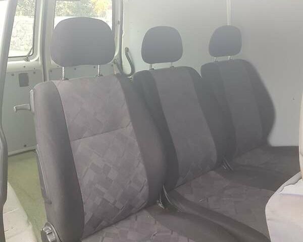 Белый Фольксваген Transporter, объемом двигателя 2.5 л и пробегом 368 тыс. км за 8500 $, фото 12 на Automoto.ua