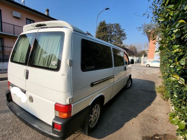 Белый Фольксваген Transporter, объемом двигателя 2.5 л и пробегом 540 тыс. км за 5129 $, фото 2 на Automoto.ua