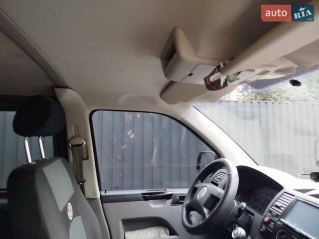 Белый Фольксваген Transporter, объемом двигателя 2.5 л и пробегом 242 тыс. км за 7000 $, фото 17 на Automoto.ua