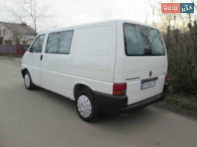 Белый Фольксваген Transporter, объемом двигателя 2.5 л и пробегом 441 тыс. км за 7550 $, фото 4 на Automoto.ua