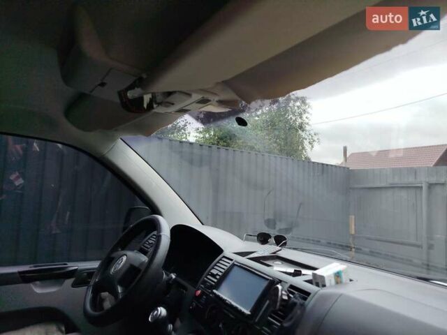 Белый Фольксваген Transporter, объемом двигателя 2.5 л и пробегом 242 тыс. км за 7000 $, фото 16 на Automoto.ua