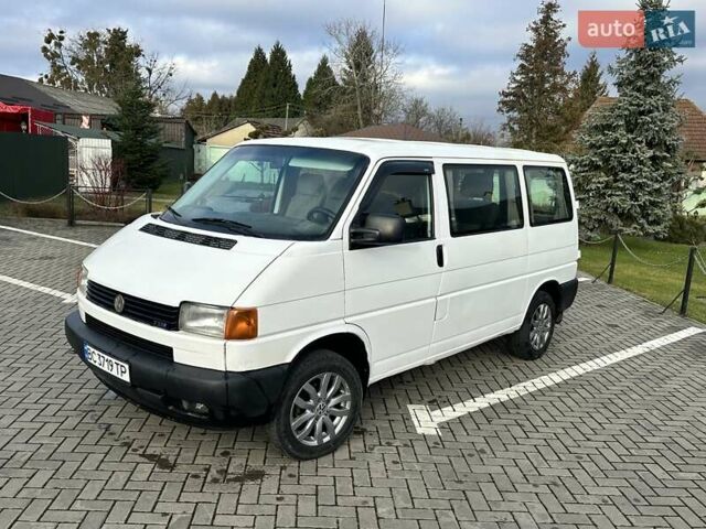 Білий Фольксваген Transporter, об'ємом двигуна 2.5 л та пробігом 300 тис. км за 5200 $, фото 1 на Automoto.ua