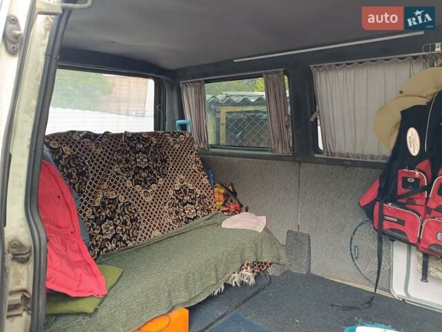 Білий Фольксваген Transporter, об'ємом двигуна 2.5 л та пробігом 459 тис. км за 5300 $, фото 19 на Automoto.ua