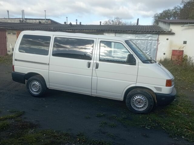 Белый Фольксваген Transporter, объемом двигателя 0 л и пробегом 429 тыс. км за 5500 $, фото 2 на Automoto.ua