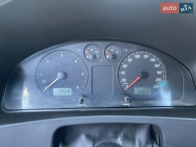 Белый Фольксваген Transporter, объемом двигателя 1.9 л и пробегом 370 тыс. км за 6500 $, фото 17 на Automoto.ua