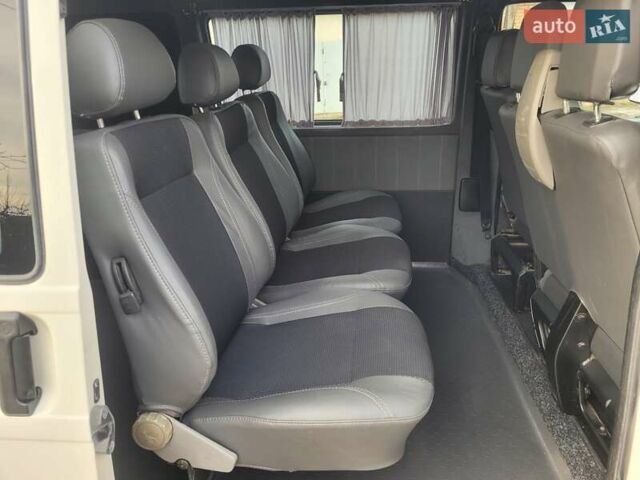 Белый Фольксваген Transporter, объемом двигателя 2.5 л и пробегом 441 тыс. км за 7550 $, фото 63 на Automoto.ua