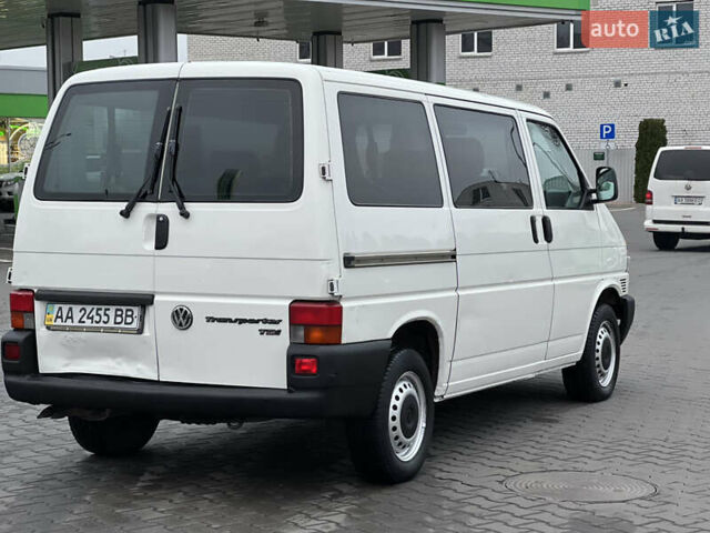 Белый Фольксваген Transporter, объемом двигателя 2.5 л и пробегом 250 тыс. км за 5999 $, фото 7 на Automoto.ua