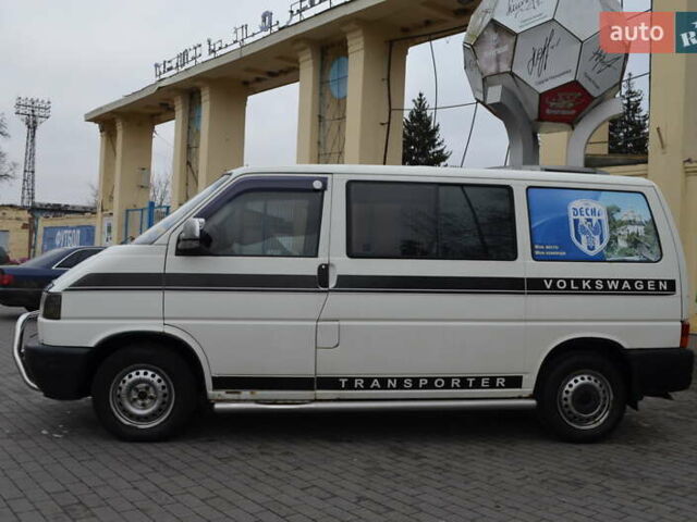 Белый Фольксваген Transporter, объемом двигателя 2.46 л и пробегом 364 тыс. км за 7500 $, фото 2 на Automoto.ua