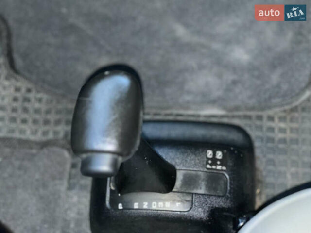 Белый Фольксваген Transporter, объемом двигателя 2.5 л и пробегом 250 тыс. км за 5999 $, фото 16 на Automoto.ua