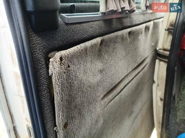 Білий Фольксваген Transporter, об'ємом двигуна 2.5 л та пробігом 459 тис. км за 5300 $, фото 17 на Automoto.ua