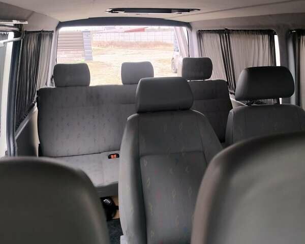 Белый Фольксваген Transporter, объемом двигателя 2.5 л и пробегом 290 тыс. км за 8500 $, фото 20 на Automoto.ua