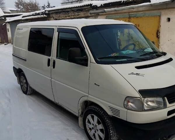 Білий Фольксваген Transporter, об'ємом двигуна 2.5 л та пробігом 280 тис. км за 7200 $, фото 3 на Automoto.ua