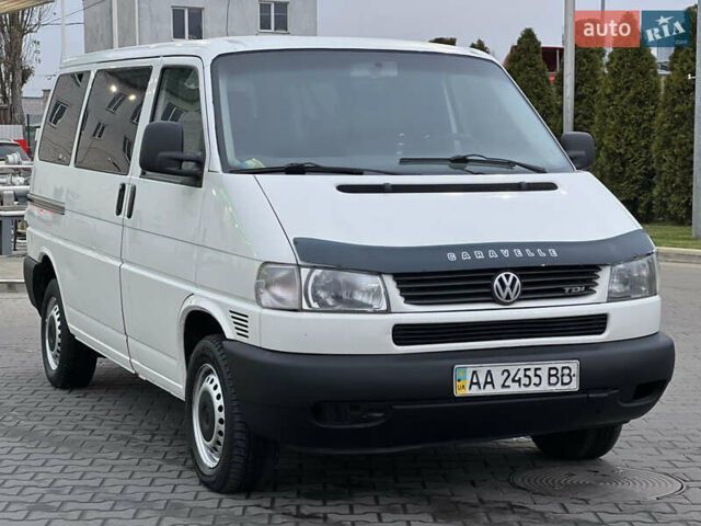 Белый Фольксваген Transporter, объемом двигателя 2.5 л и пробегом 250 тыс. км за 5999 $, фото 2 на Automoto.ua